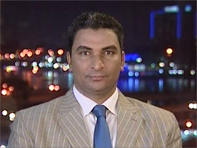 عبد الفتاح توقع التصويت بـ نعم على مسودة الدستور السبت المقبل (الجزيرة)