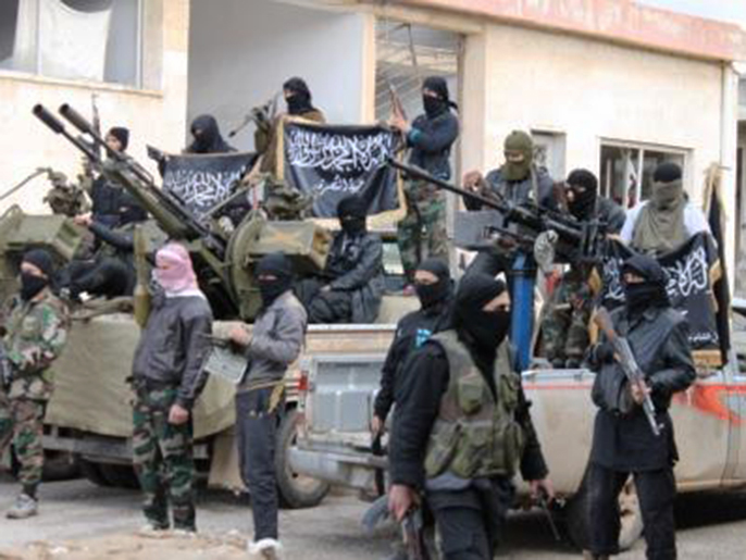 مقاتلون من جبهة النصرة بحلب (الجزيرة- أرشيف)