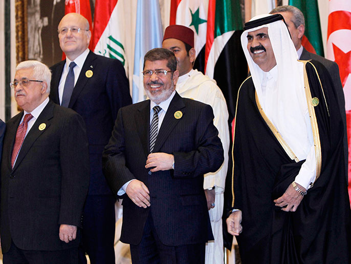 القمة تلتئم بحضور العديد من القادة العرب أو من يمثلهم 