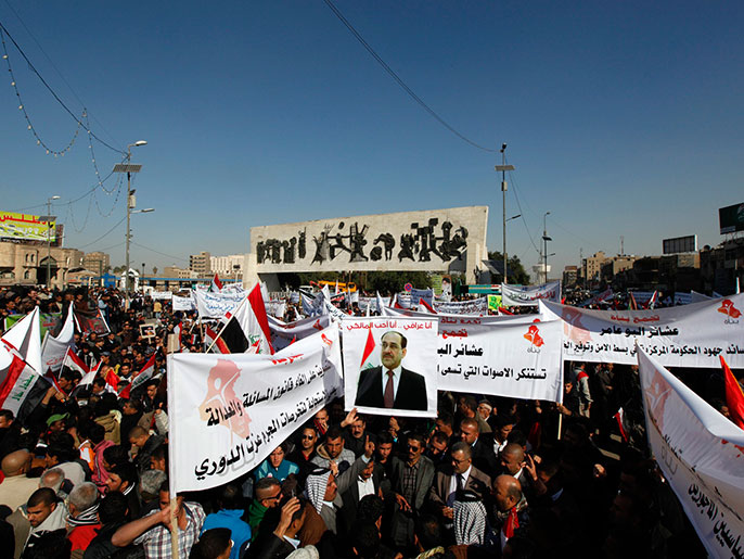 أنصار المالكي خرجوا في مظاهرات في جنوب ووسط العراق لتأييده (رويترز)