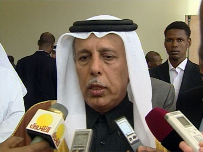 ‪أحمد بن عبد الله آل محمود: هناك توجه لتوقيع بروتوكولات تضاف إلى وثيقة الدوحة‬ (الجزيرة)