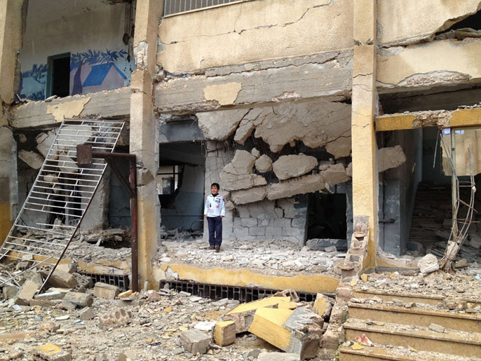 ‪مدرسة ابتدائية مدمرة في حلب‬  (الجزيرة)