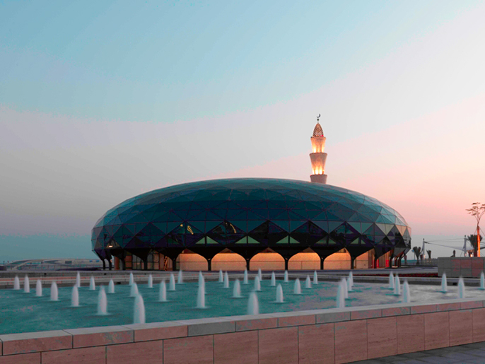 ‪مسجد المطار مستوحى من قطرات الماء‬  (الجزيرة)