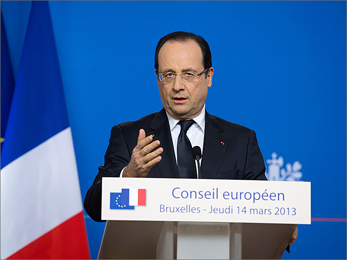 ‪فرنسا تحاول إقناع الدول الأوروبية‬ بتسليح المعارضة السورية (الفرنسية)