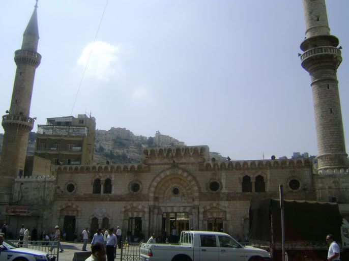 المسجد الحسيني وسط عمان القديمة