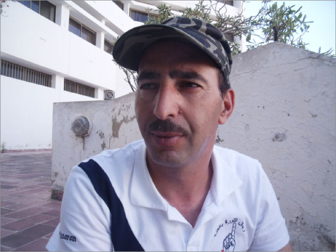 رابطات حماية الثورة وصفت اعتقال عماد دغيج بأنه غير قانوني (الجزيرة-أرشيف)