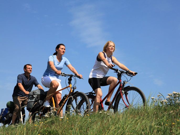 ركوب الدراجات 3 مرات أسبوعياً لمدة 30 دقيقة في المرة يزيد من الكوليسترول المفيد بالجسم