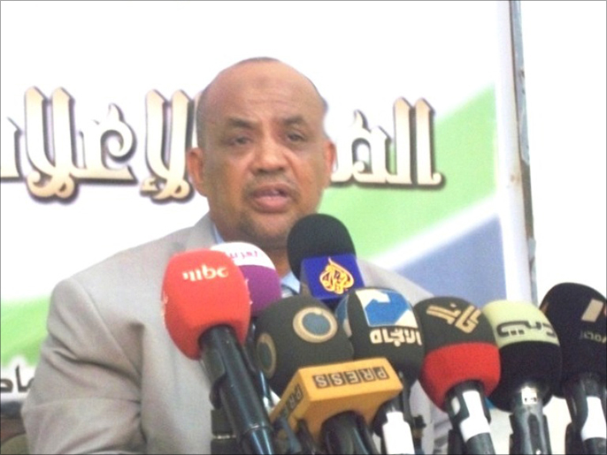 ‪‬ عبد السلام: الحلول الناعمة لن تعجل برحيل النظام(الجزيرة)