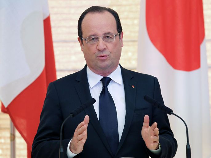 Tokyo, Tokyo, JAPAN : French President Francois Hollande speaks during a joint press conference with Japanese Prime Minister Shinzo Abe (not pictured) at the prime minister's official residence in Tokyo on June 7, 2013.