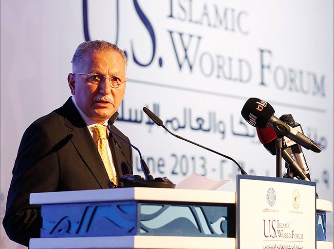 Organization of Islamic Cooperation Secretary General Ekmeleddin Ihsanoglu speaks during the U.S.-Islamic World Forum in Doha June 9, 2013. REUTERS/Mohammed Dabbous (QATAR - Tags: RELIGION POLITICS)