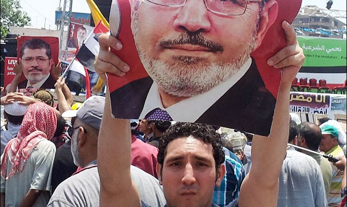 أحمد جلال - أنصار مرسي يواصلون اعتصاماتهم