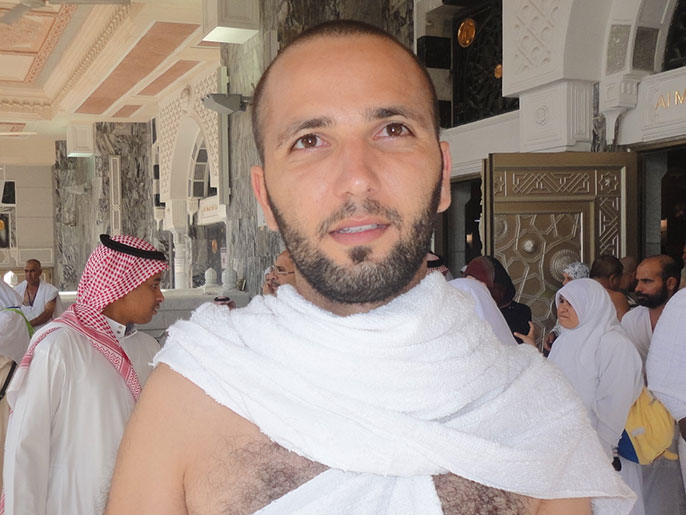 ‪سامي زعبي: صعوبات كثيرة تواجه عرب 48 في الوصول إلى مكة المكرمة‬  (الجزيرة)