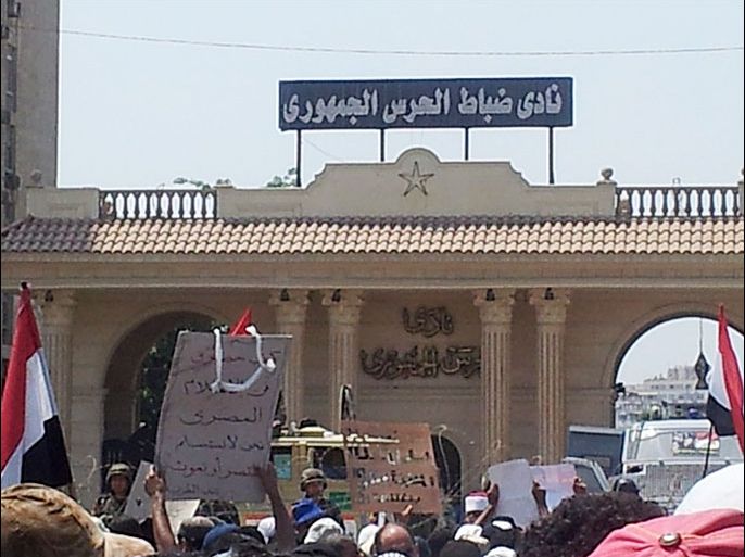 المظاهرات أمام مقر الحرس الجمهوري - أنصار مرسي يواصلون اعتصاماتهم