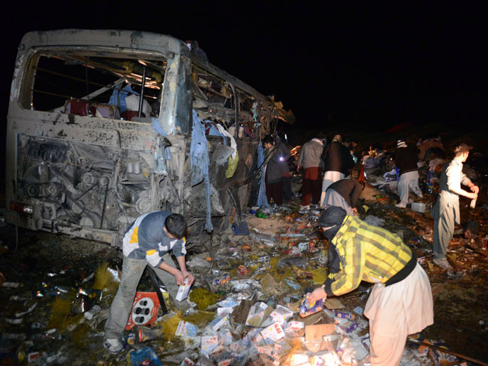 الحافلة التي تعرضت للتفجير كانت عائدة من إيران إلى كويتا الباكستانية (الفرنسية)