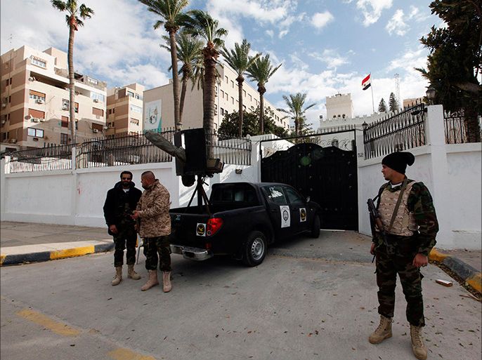 A general view of security in front of the Egyptian embassy in Tripoli January 25, 2014. Four Egyptian embassy staff were kidnapped in Tripoli on Saturday, a day after the abduction of another Egyptian diplomat, in what Libya's government called