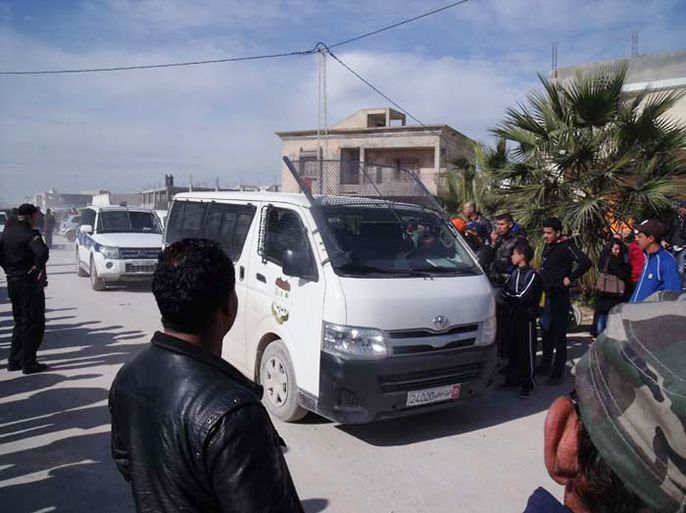 قوات الأمن التونسي تستنفر قواتها خلال العملية الأمنية بمنطقة روّاد