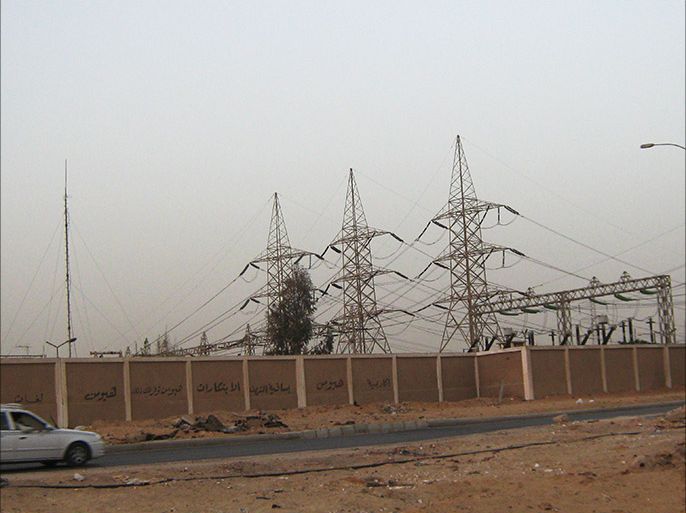 أحد محطات محولات الطاقة الكهربائية في مصر