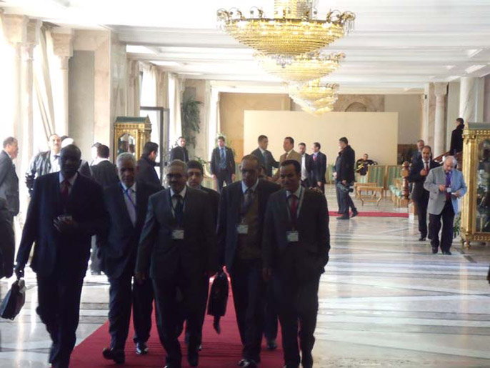 ‪‬ توافد رؤساء الدول والمسؤولين على المجلس التأسيسي التونسي(الجزيرة نت)