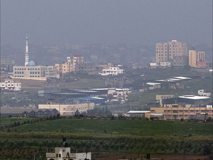 Buildings and mosques on the outskirts of Gaza City are seen in this picture taken from the Israel-Gaza Strip border on March 13, 2014