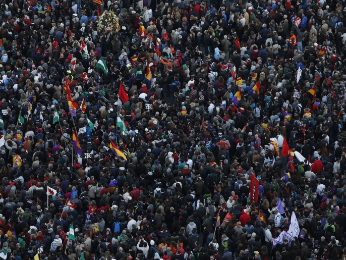‪عشرات الآلاف من المتظاهرين شاركوا يوم السبت في 