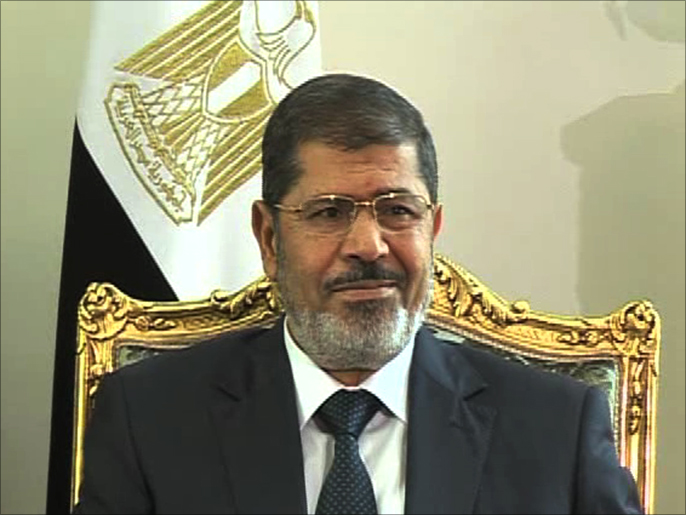 مرسي لعب دورا رئيسيا في وقف هجوم جوي إسرائيلي على غزة عام 2012 (الجزيرة-أرشيف)