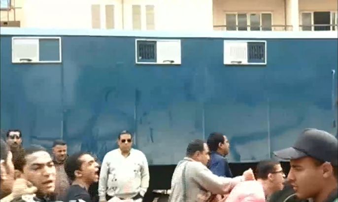 حكم بالسجن على طفلين بتهمة التظاهر في بورسعيد
