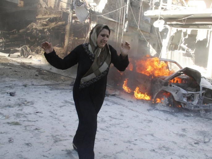 النظام قصف حلب وحماة بعشرات البراميل المتفجرة وأحدث دمارا هائلا (غيتي)