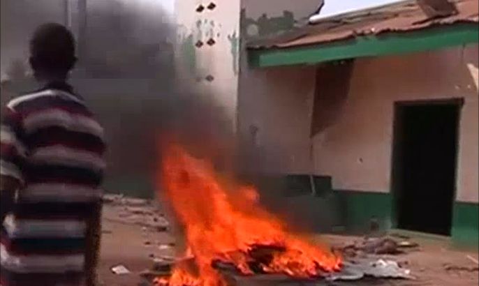 مسيحيون يحرقون مسجداً في بانغي بأفريقيا الوسطى