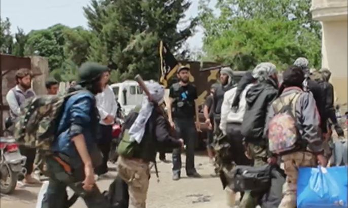 خروج المزيد من مقاتلي المعارضة بحمص