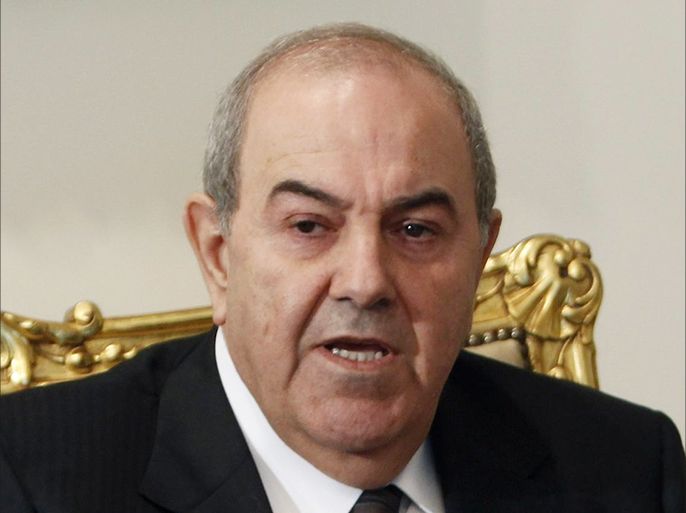 Former Prime Minister Iyad Allawi attends a meeting with Egypt's President Hosni Mubarak at the presidential palace in Cairo October 5, 2010. - إياد علاوي