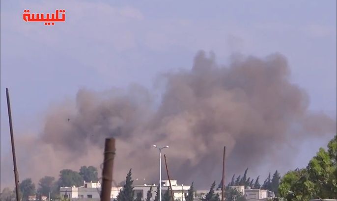 الطيران الحربي يقصف تلبيسة بريف حمص