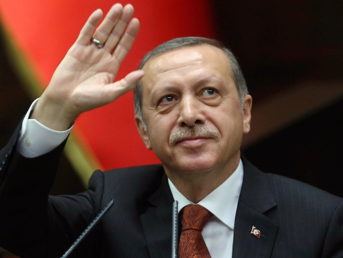 ‪(غيتي/الفرنسية)‬ أردوغان يبدو الأوفر حظا للفوز بهذه الانتخابات