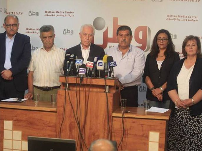 شخصيات فلسطينية تطلق نداء لانعقاد اطار منظمة التحرير المؤقت