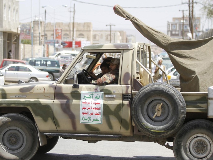 الحوثيون سيطروا على صنعاء ومدن أخرى دون مقاومة من الجيش (رويترز)