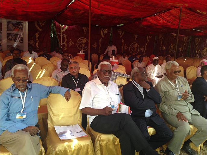 من جلسة بداية انتخبات نقابة صحفيي السودان