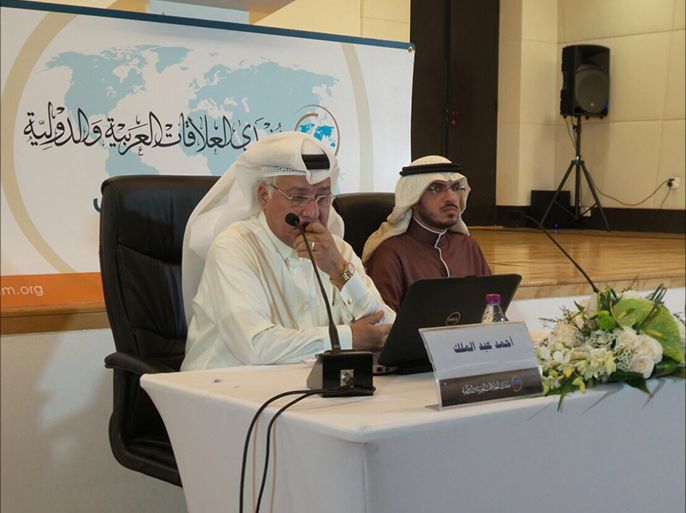 منتدى العلاقات العربية والدولية يقيم ندوة التواصل الاجتماعي بالدوحة يلقيها الدكتور أحمد عبد الملك