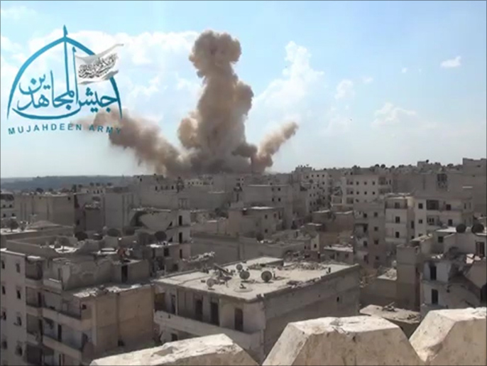 ‪كتائب المعارضة تفجر مبنى لقوات النظام في حي العامرية بمدينة حلب‬ (ناشطون)