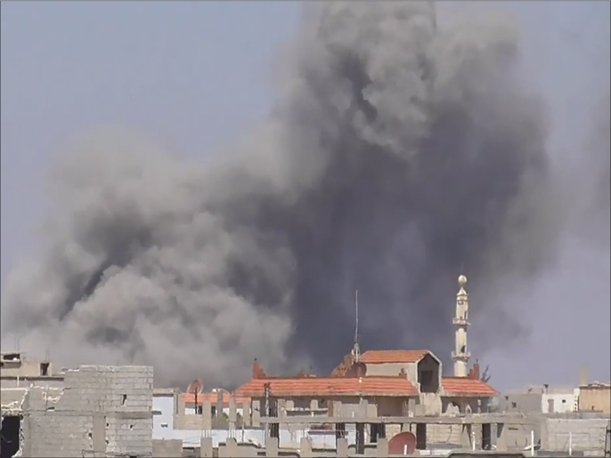‪الطيران الحربي يقصف مدينة إنخل بريف درعا‬ الطيران الحربي يقصف مدينة إنخل بريف درعا (ناشطون)
