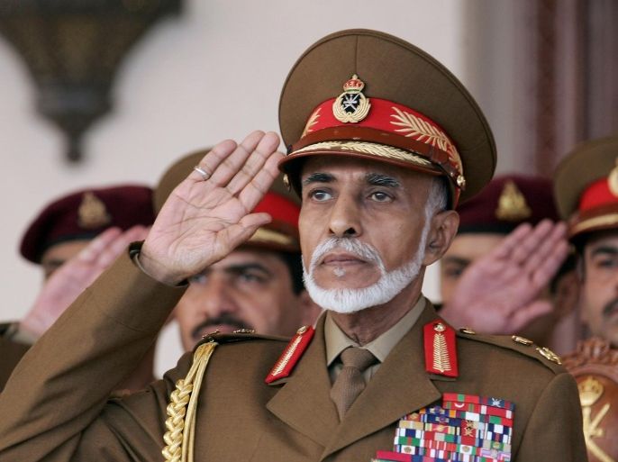 Oman's Sultan Qaboos bin Said salutes during the military parade in the capital Muscat, marking the Sultanates 43th National Day, on November 18, 2013. AFP PHOTO/MOHAMMED MAHJOUB