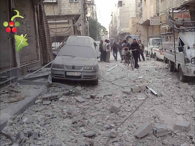 آثار الدمار في مدينة دوما بريف دمشق جراء استهدافها بالهاون من قبل قوات النظام