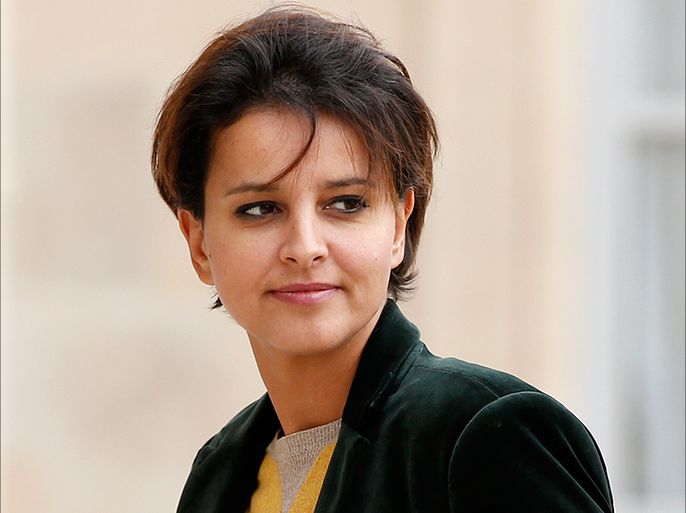 epa04444910 French Education Minister Najat Vallaud-Belkacem arrives at the Elysee Palace to attend a ministerial meeting with French President Francois Hollande (not pictured) on the Ebola situation, in Paris, France, 13 October 2014. More than 8,000 Ebola cases have been reported in West Africa and almost half the patients have died, according to the World Health Organization. EPA