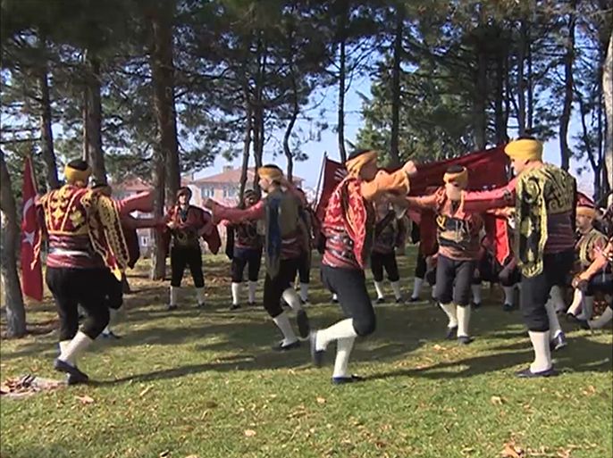 رقصات سيمان الشعبية واحدة من أقدم الرقصات بتركيا