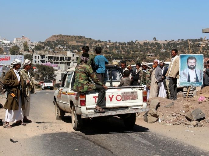 TAIZZ, YEMEN - DECEMBER 10: Houthi militants mount guard at a check point, to control entrance and exit to the city of Taizz as they plan to progress towards Taizz, in al Qaeda town close to Taizz,Yemen on December 10, 2014.
