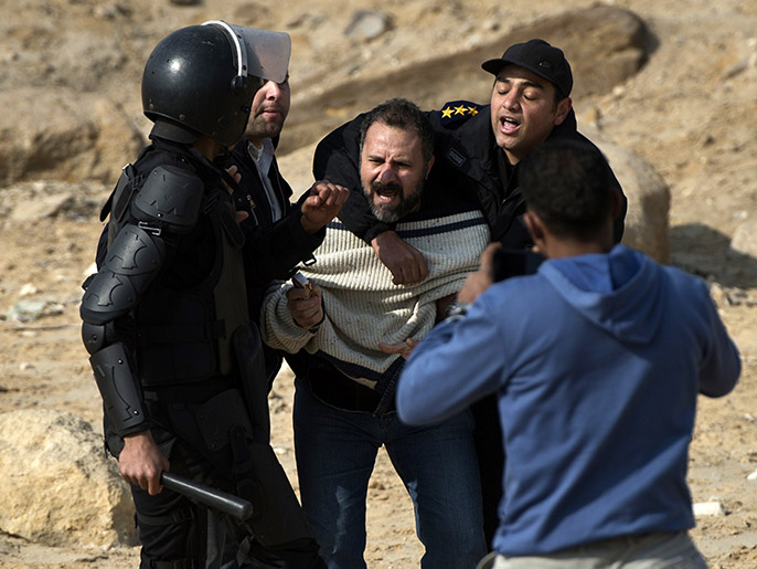المنظمات الحقوقية تصف الاعتقالات في مصر بأنها تعسفية وخارجة عن نطاق القانون (الفرنسية)