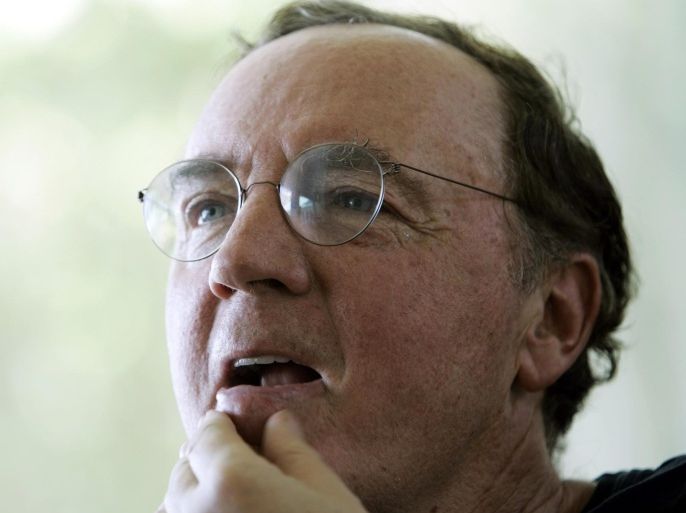 FILE - In this May 3, 2006, file photo, author James Patterson contemplates a question during an interview at his home overlooking the Intracoastal Waterway in Palm Beach, Fla. Patterson announced Monday, Dec. 15, 2014, that he has given $473,000 to 81 independent sellers around the country in the third and final round of his campaign to keep local bookstores in business. (AP Photo/Wilfredo Lee, File)
