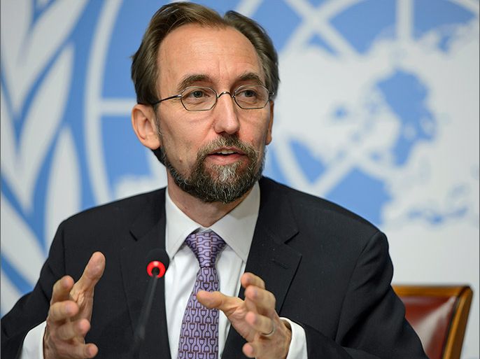 epa04448977 UN High Commissioner for Human Rights Jordan's Zeid Ra'ad al Hussein, speaks during a press conference, at the European headquarters of the United Nations (UN) in Geneva, Switzerland, 16 October 2014. EPA/MARTIAL TREZZINI