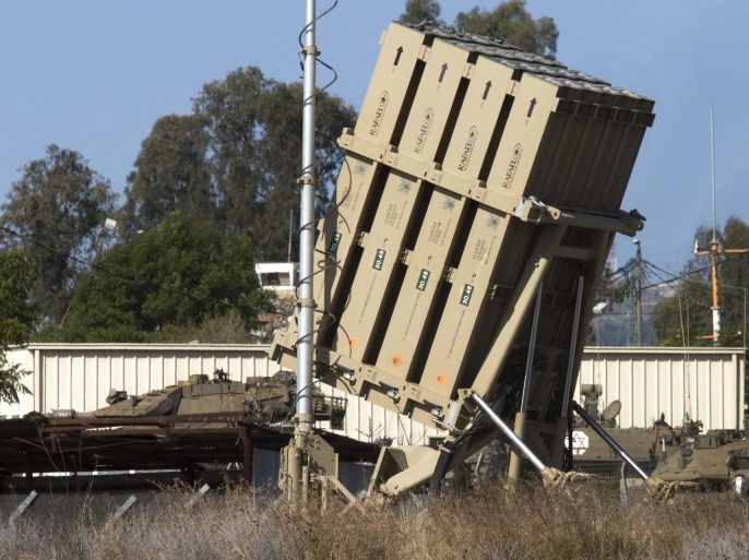 An Israeli Air Force Iron Dome surface-to-air missile interceptor unit deployed along Israel's northern border close to Lebanon, 23 January 2015, as Israel beefs up its security along the northern borders following the January 18 attack inside Syria that killed a leading Hezbollah military leader and an Iranian general.