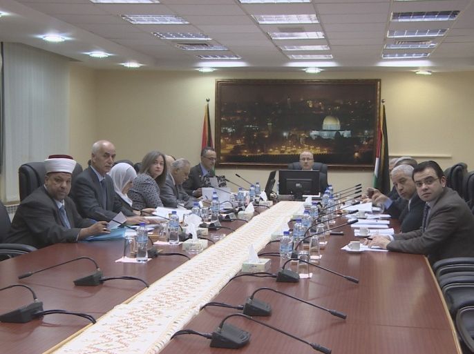 اجتماع الحكومة الفلسطينية في رام الله برئاسة رئيس الوزراء رامي الحمد