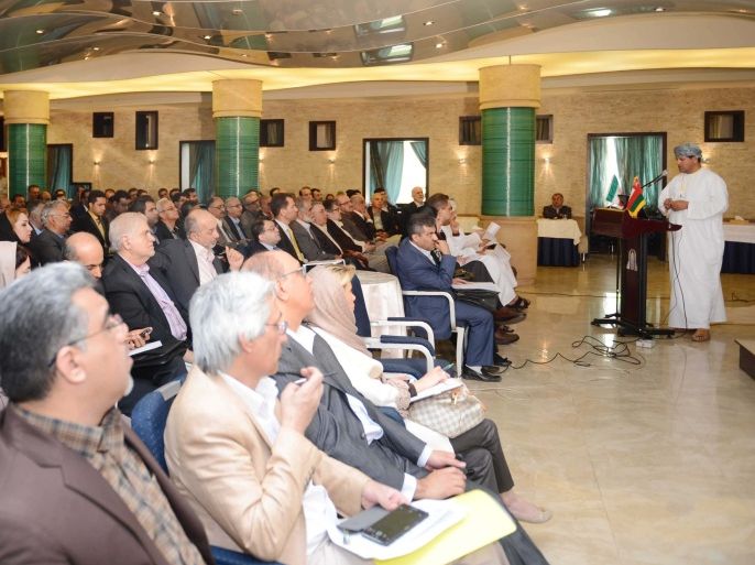جانب من لقاءات عمانية إيرانية اقتصادية
