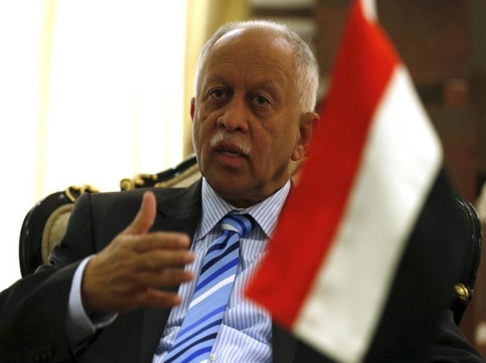 Yemen's Foreign Minister Reyad Yassin Abdulla gestures during an interview with Reuters in Yemen's Embassy in Riyadh April 1, 2015. Yemen's main problem is not the Houthi fighters who have taken control of much of the country but their ally, former president Ali Abdullah Saleh, whose forces are better trained and armed, the country's foreign minister said. Abdulla told Reuters there could be no future role for Saleh or his family in Yemen, while the Houthis could only play a part if they disarm. REUTERS/Faisal Al Nasser
